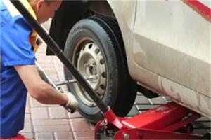 内乡附近拖车24小时服务热线电话